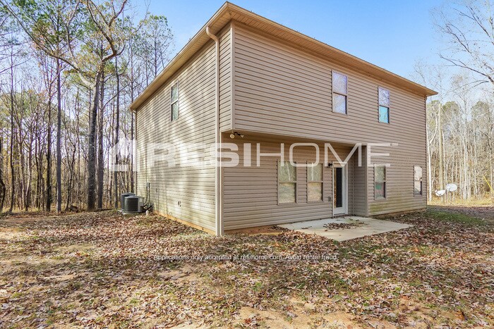 Foto del edificio - 11695 Woodland Lake Rd