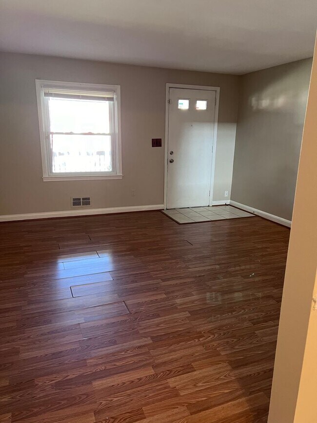 Foto del edificio - Charming 3Bed/1.5 Bath in North Harford