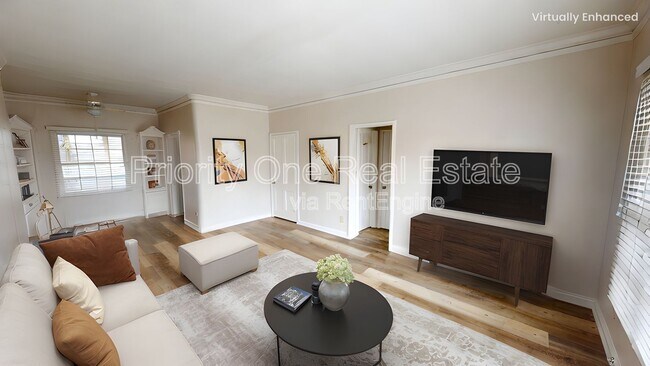 Foto del edificio - 3526 Sixth Ave