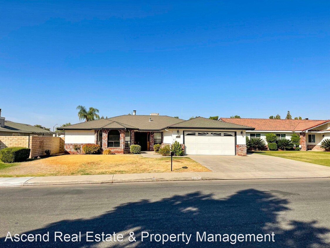 Primary Photo - 4 br, 2 bath House - 3204 Suncrest Drive