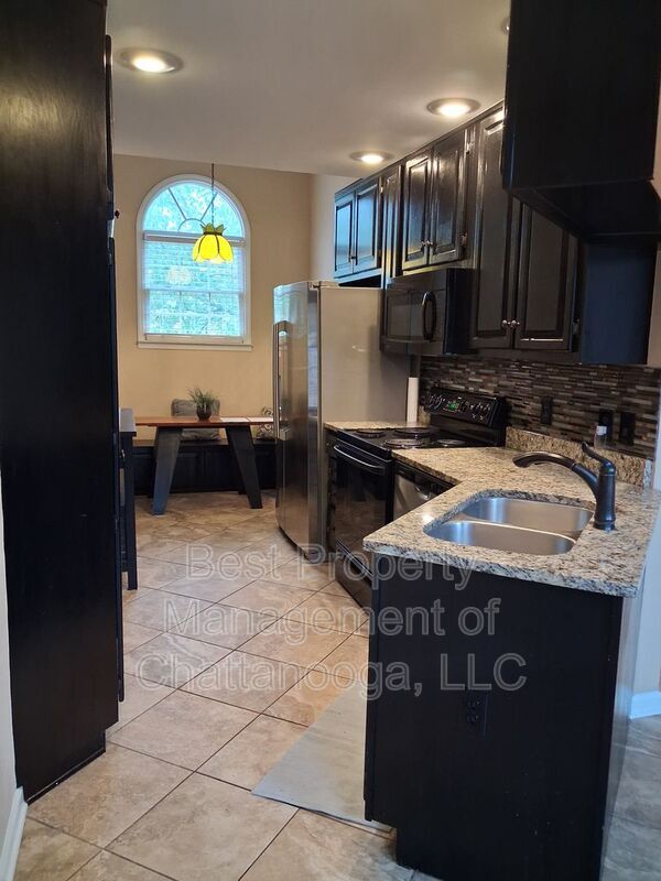 Building Photo - 7413 Hamilton Run Dr