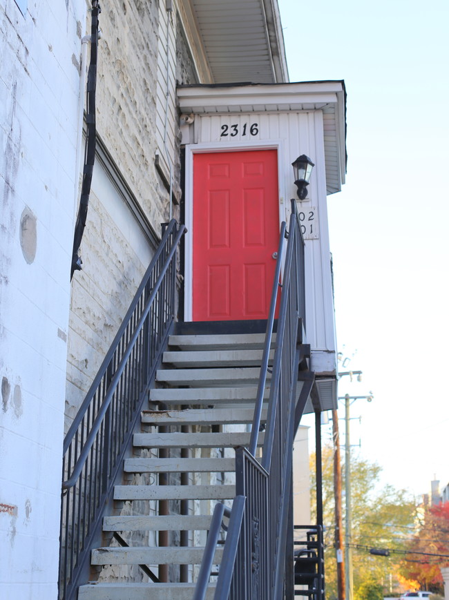Building Photo - 2316 West End Ave