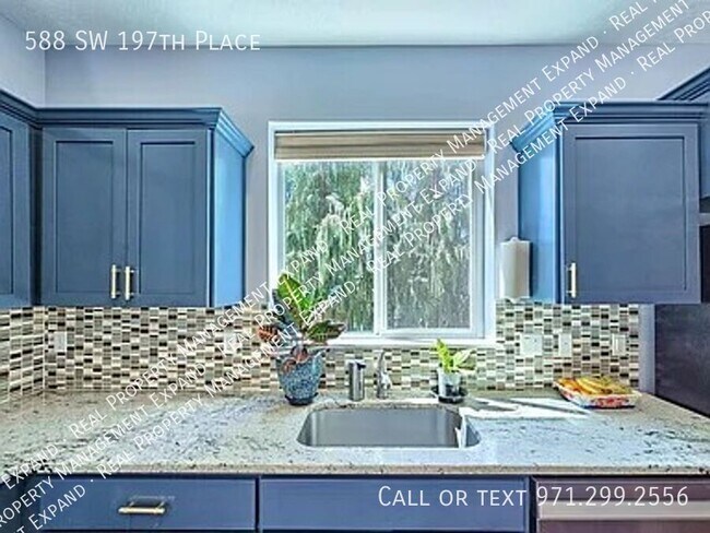 Building Photo - 588 SW 197th Pl