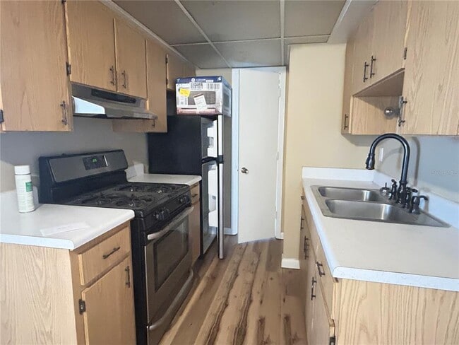 Building Photo - 1103 Cypress Gardens Blvd