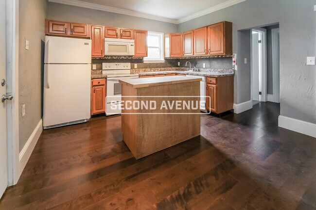 Foto del edificio - 8012 Elkhart St