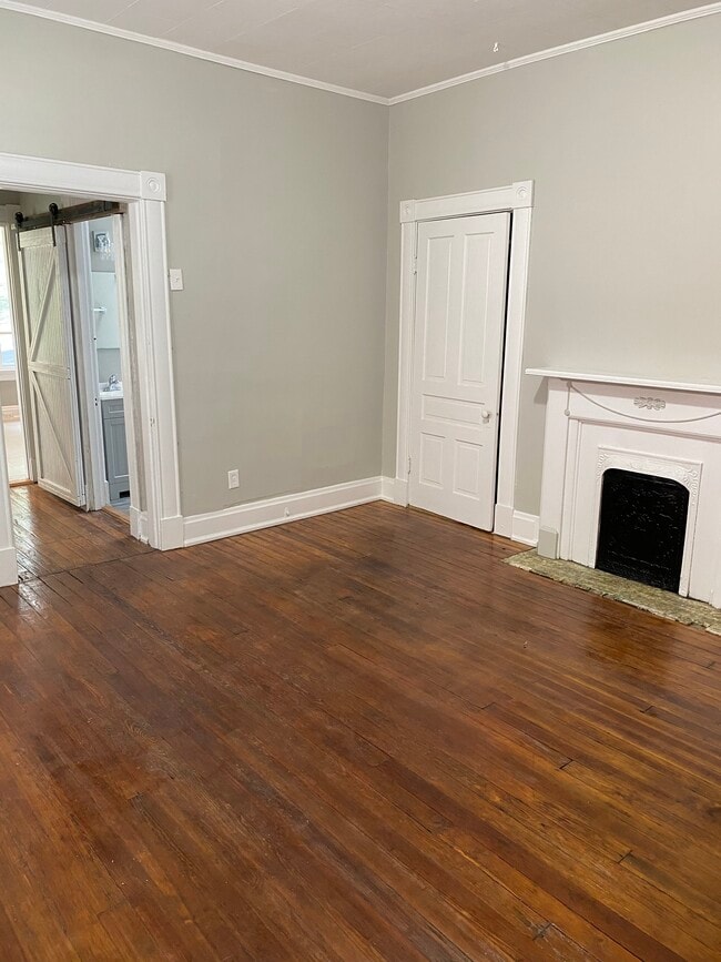 Building Photo - 24 Sterrett Ave
