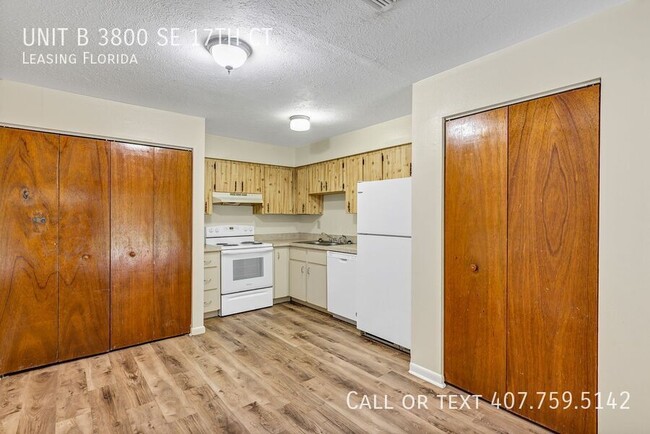 Foto del edificio - 3800 SE 17th Ct
