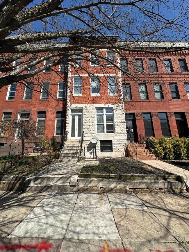 Foto del edificio - 2215 Eutaw Pl