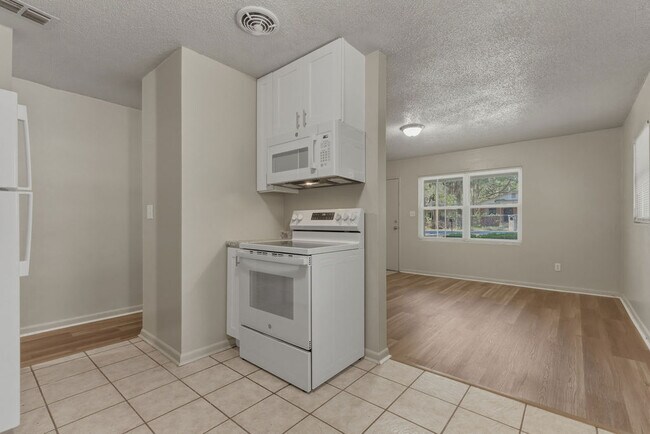 Foto del edificio - 1427 Connecticut St