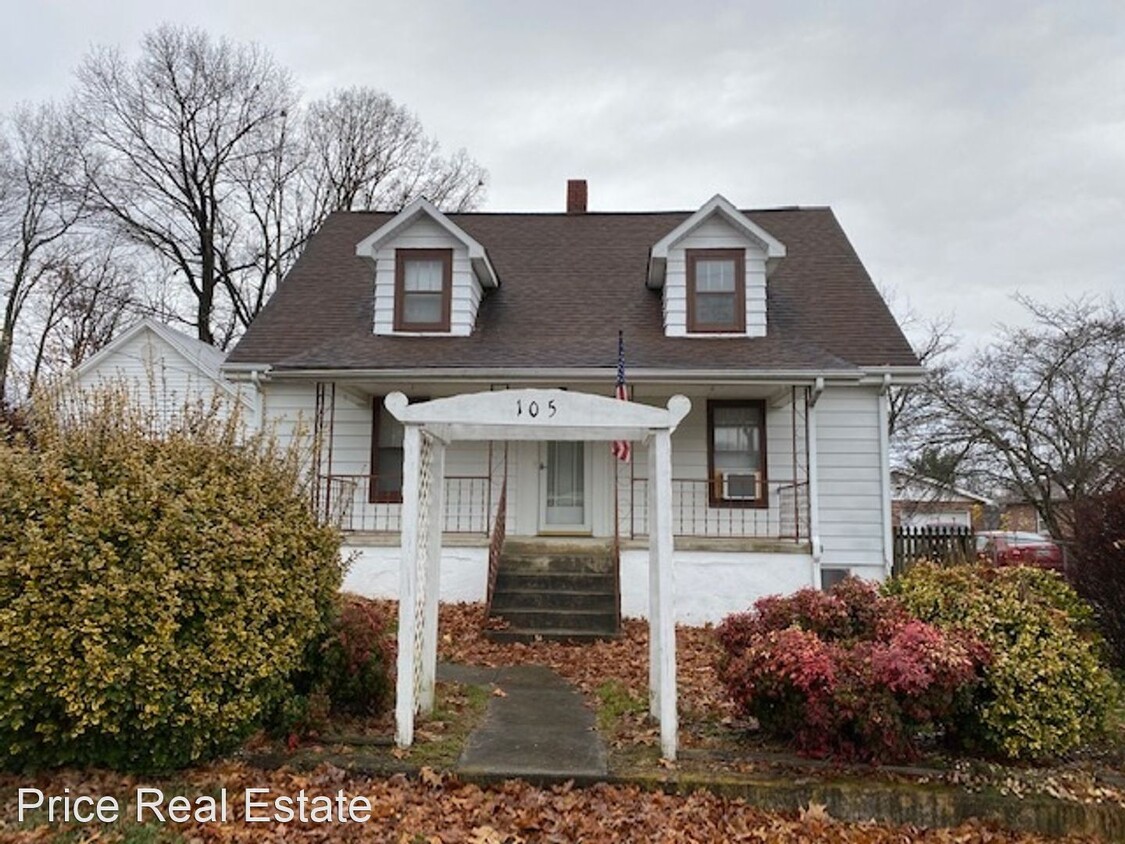 Foto principal - 3 br, 2 bath House - 105 Summitt Ridge Rd