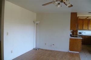 Building Photo - Lake California Home