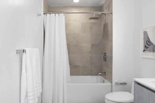 Foto del edificio - 277 W Green St