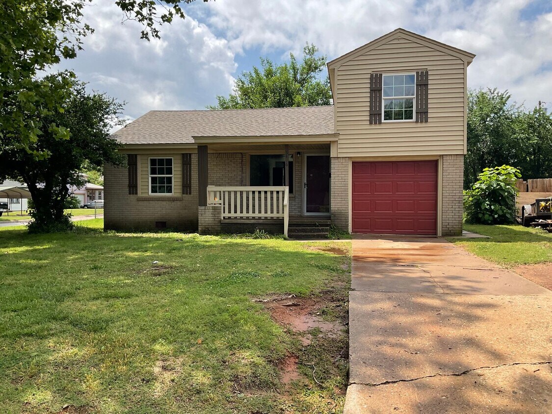 Foto principal - 3 Bed 1 Bath Newly Remodeled Home in Del City