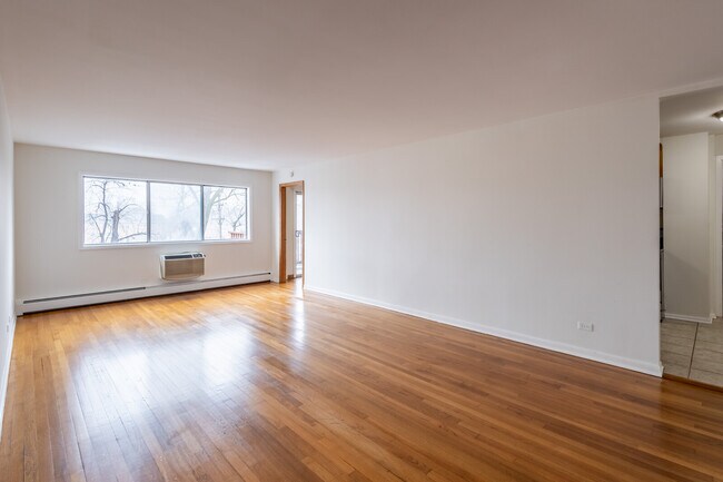 Foto del edificio - 750 Dempster St