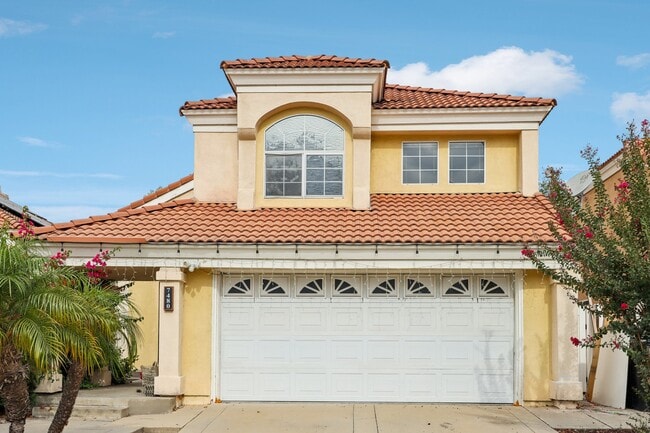 Building Photo - 7480 Addison Rd