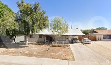 Building Photo - 116 E Manhatton Dr