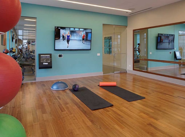 Foto del edificio - 92 W Hubbard St