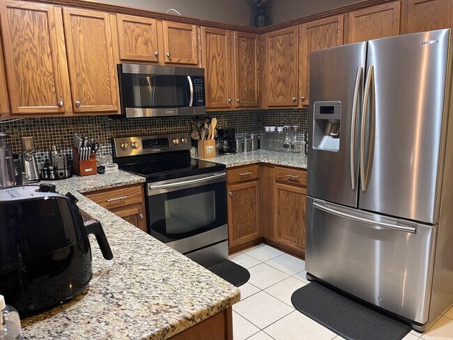 Foto del edificio - 12718 Country Brook Ln