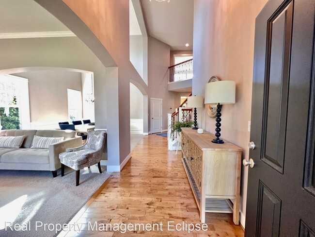 Foto del edificio - 5 br, 3 bath House - 21608 32nd Ave SE