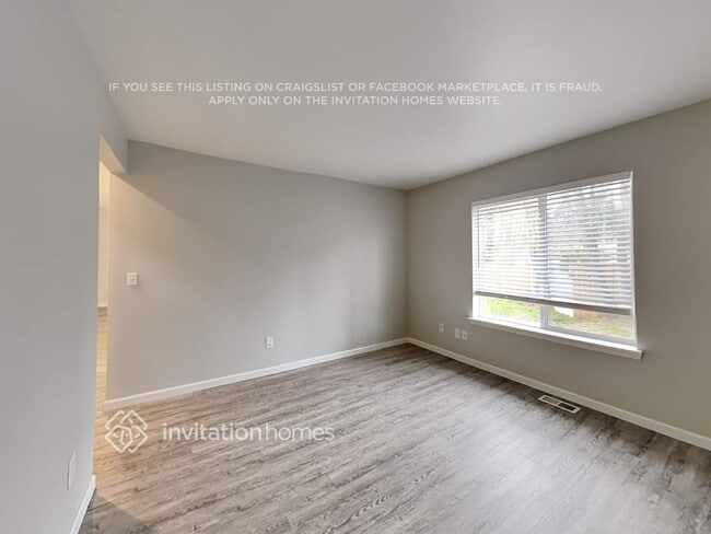 Foto del edificio - 14416 11th Ave Ct E