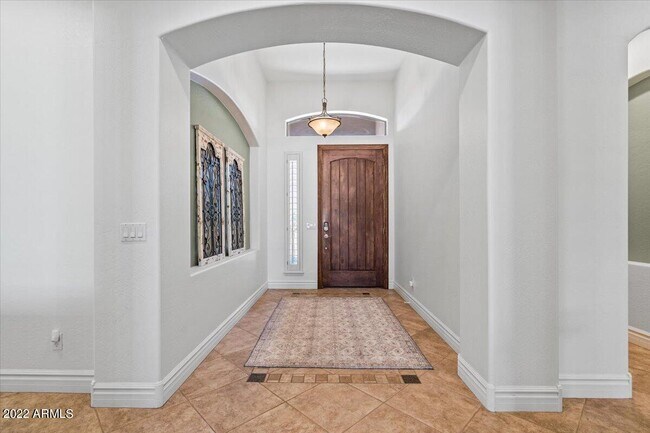 Foto del edificio - 4400 S Oleander Dr