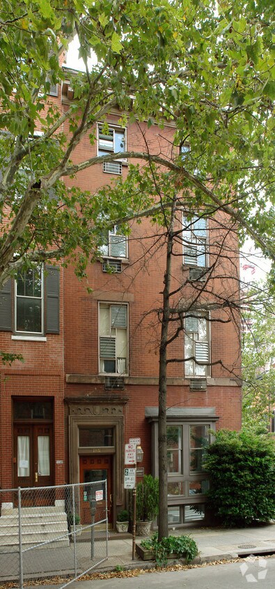Building Photo - 1801 Pine St