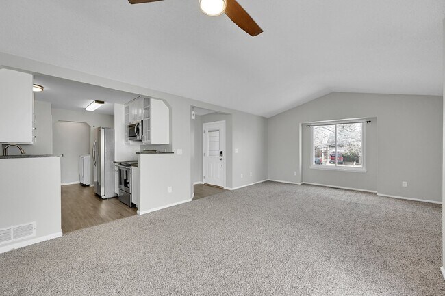 Foto del edificio - $2,375.00 - 3 Beds,2 Baths, Single Family ...