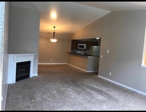 Building Photo - 26905 Carrington Pl