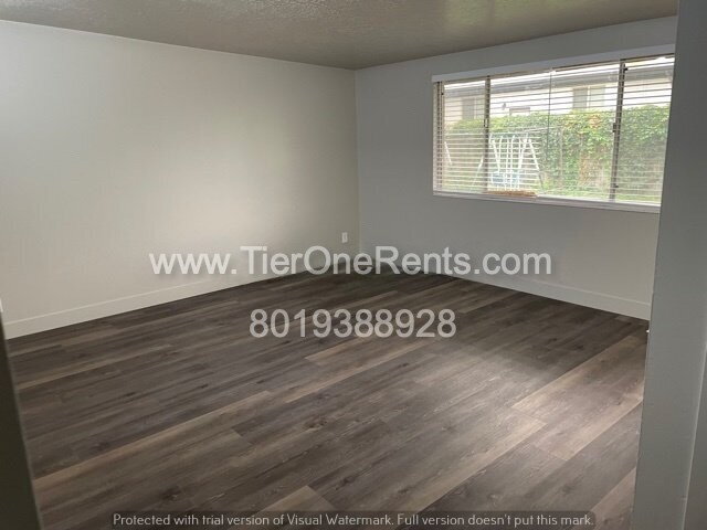 Foto del edificio - This property offers a NO DEPOSIT option a...