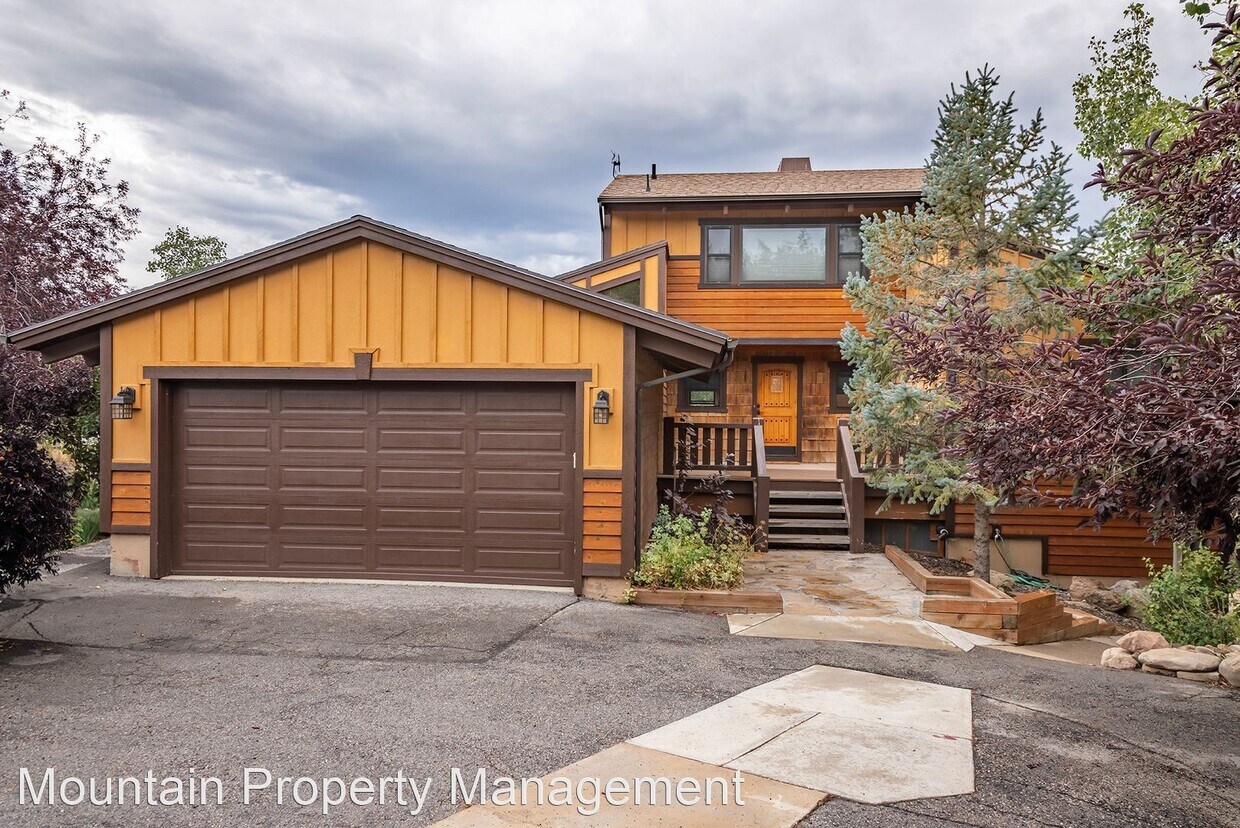 Primary Photo - 5 br, 4 bath House - 6419 N Mountain View ...