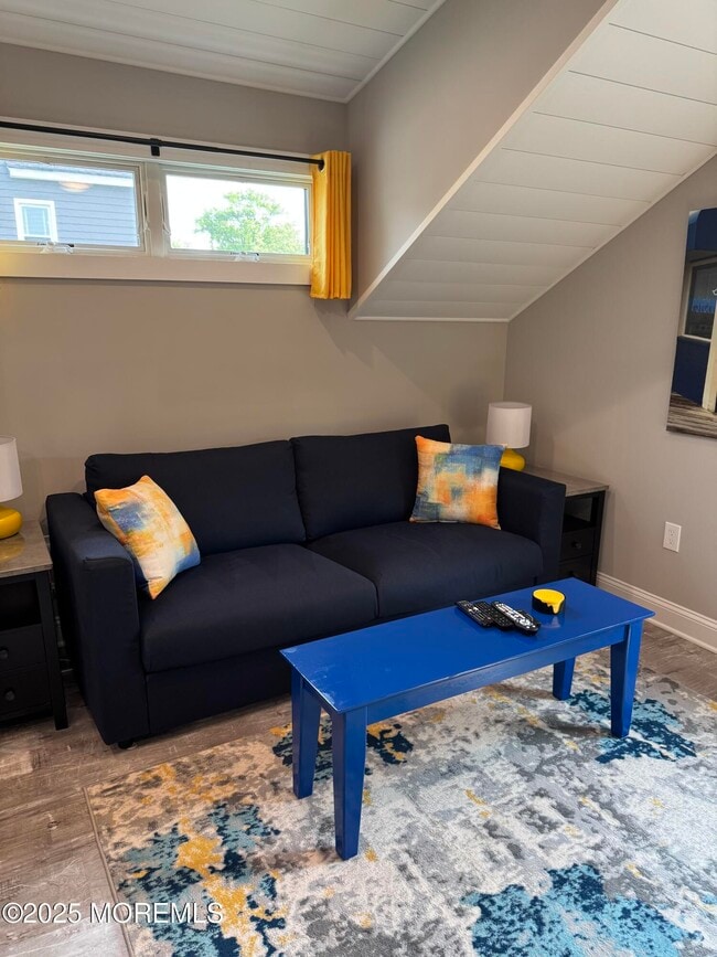 Building Photo - 1209 Langford St