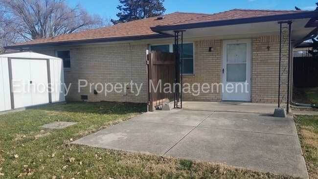 Foto del edificio - 7018 Manor Dr S, Brownsburg, IN