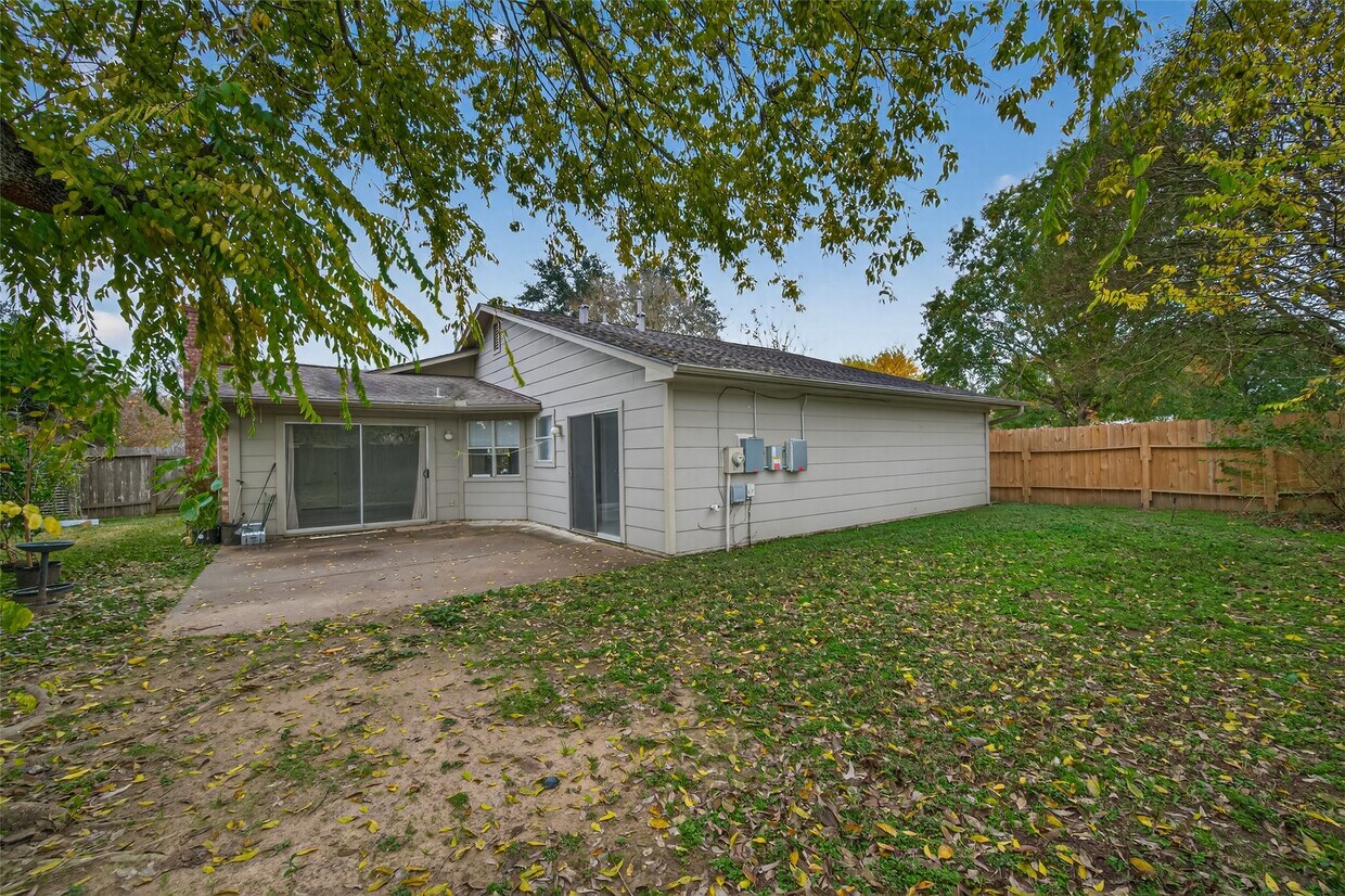 Foto del edificio - 5311 Summit Lodge Dr