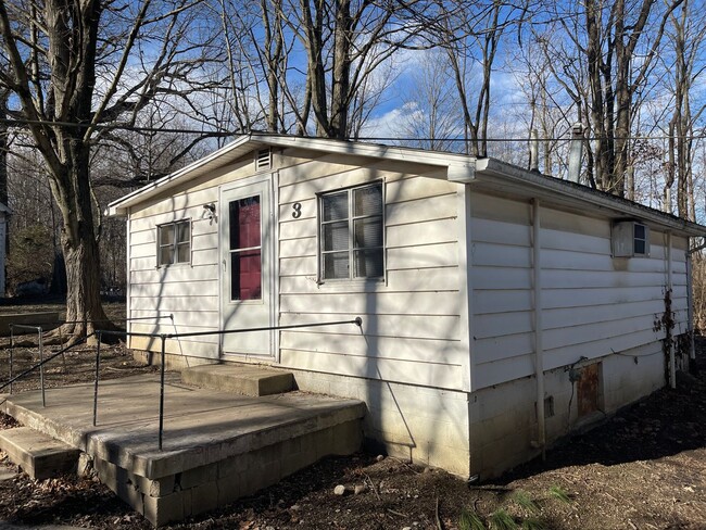 Building Photo - 2200 IN-26
