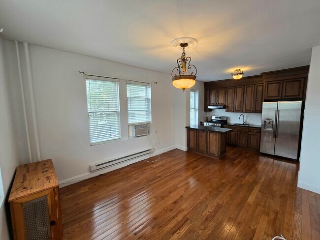 Building Photo - 7505 Palisade Ave