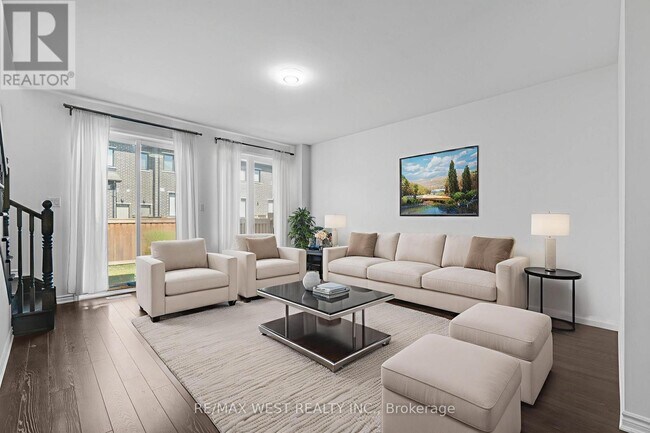 Building Photo - 23 Circus Cres