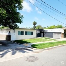 Building Photo - 2530 Upas St