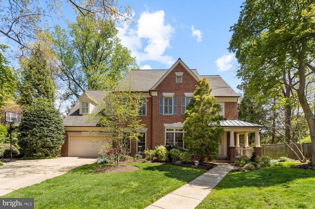 Primary Photo - 2728 McKinley St NW