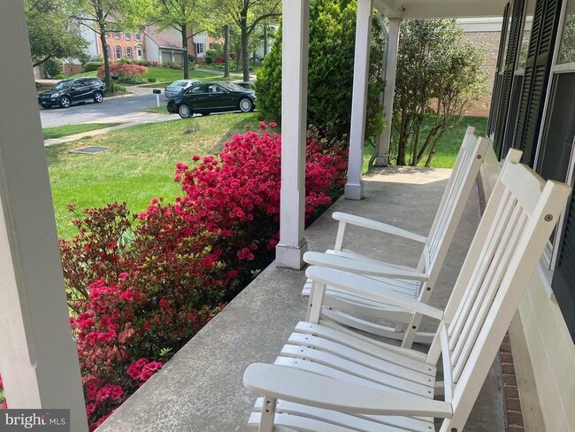 Foto del edificio - 947 Farm Haven Dr