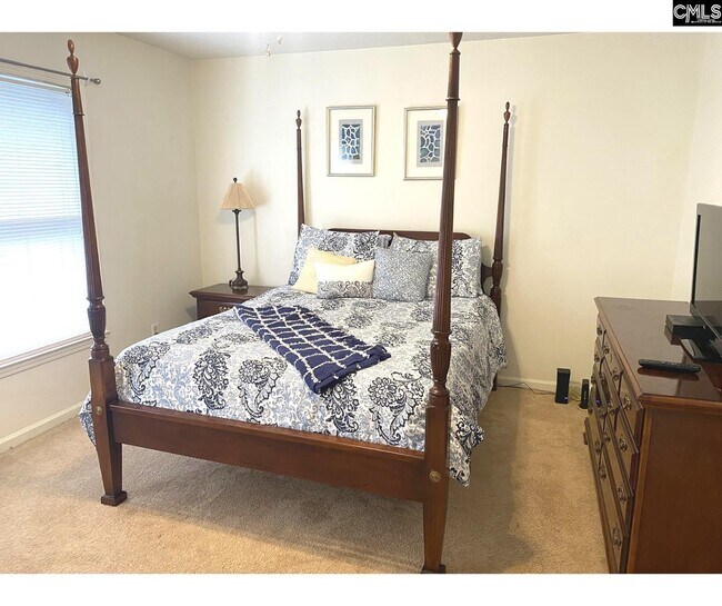 Building Photo - 211 Lanneau Ct