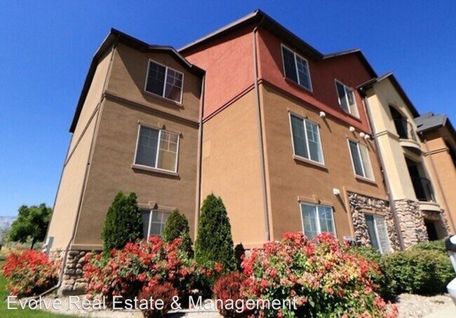 Foto del edificio - 3 br, 2 bath House - 986 W 270 S #302