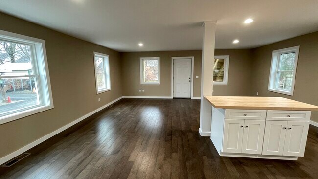 Main Living Space - 155 Union St