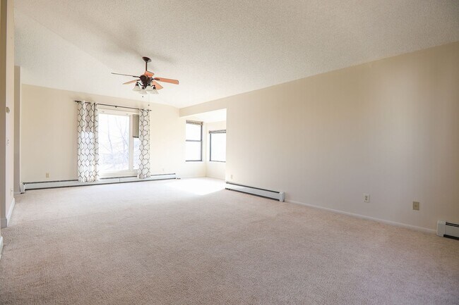 Foto del edificio - 3 bed, 1.5 bath house