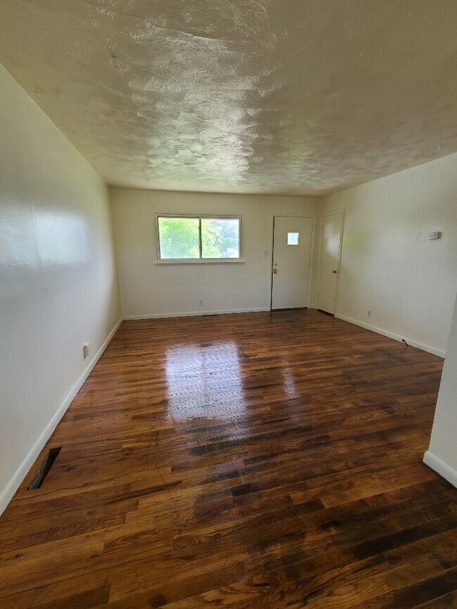 112 S Arp Ave, Cheyenne, WY 82007 House Rental in Cheyenne, WY