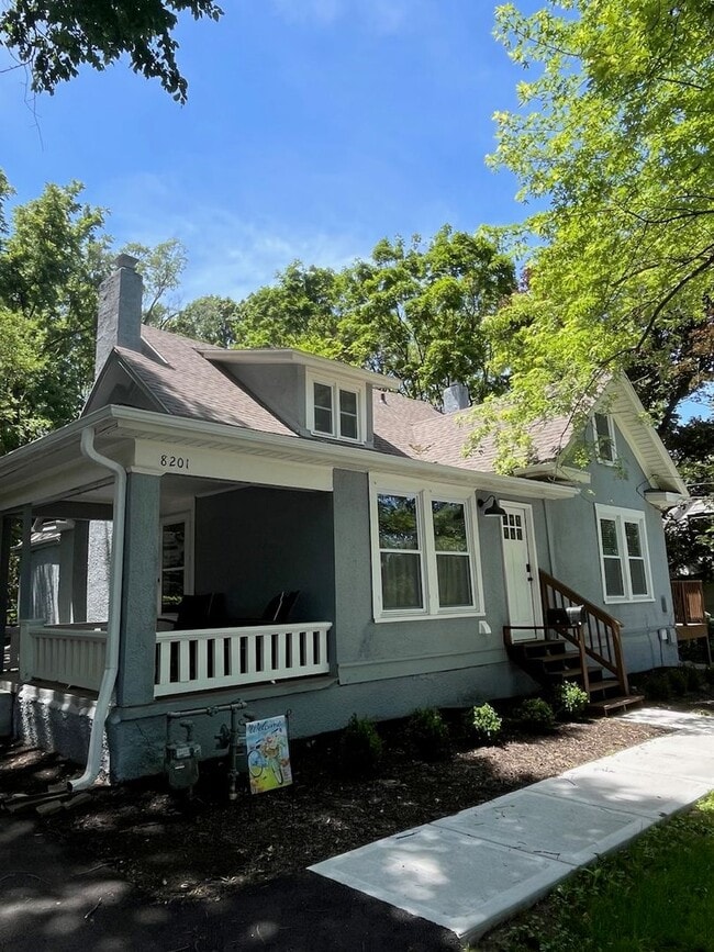 Building Photo - 8201 W 80th St