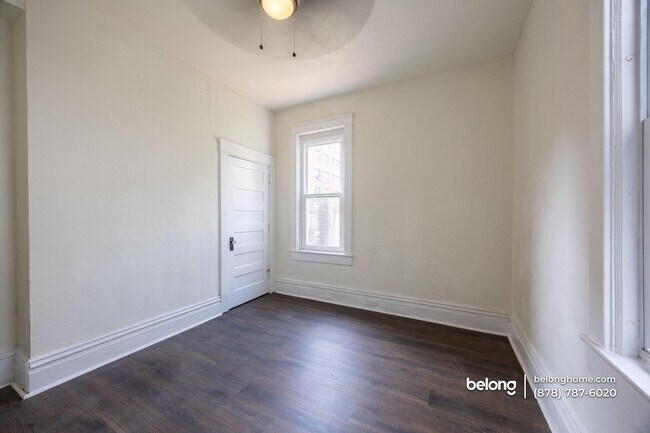 Foto del edificio - 508 E 9th Ave