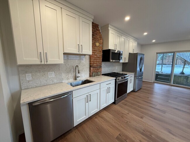 Foto del edificio - 97 Baldwin St