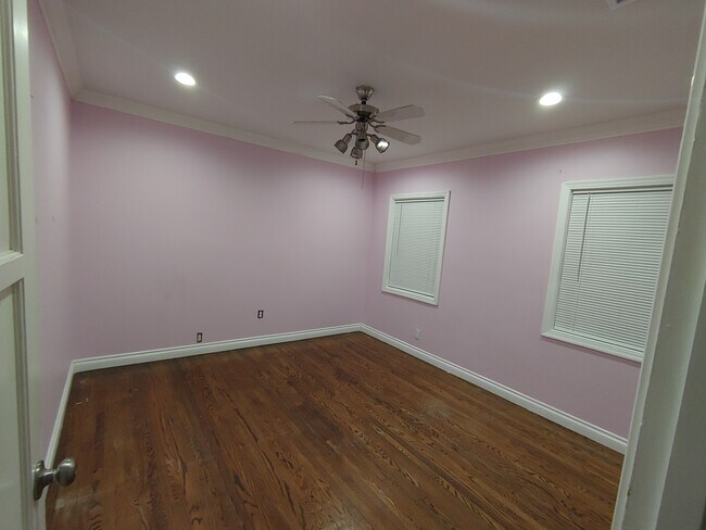 Foto del edificio - 1330 Evergreen St