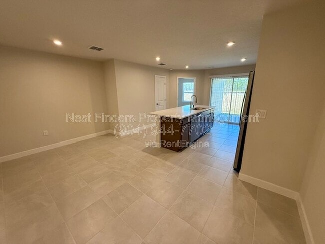 Building Photo - 55 Gaston Ct