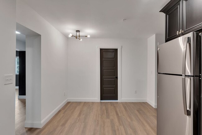 Building Photo - 36 Pawling Ave